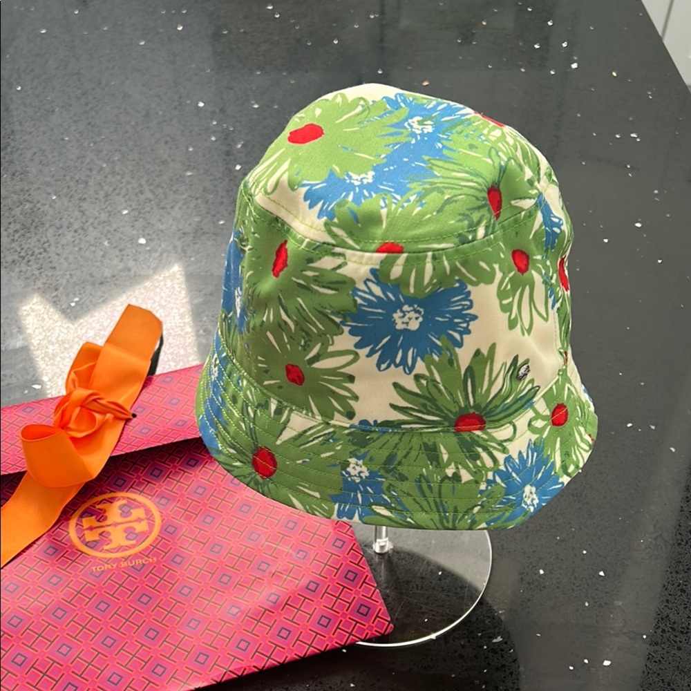 Tory Burch Bucket Hat